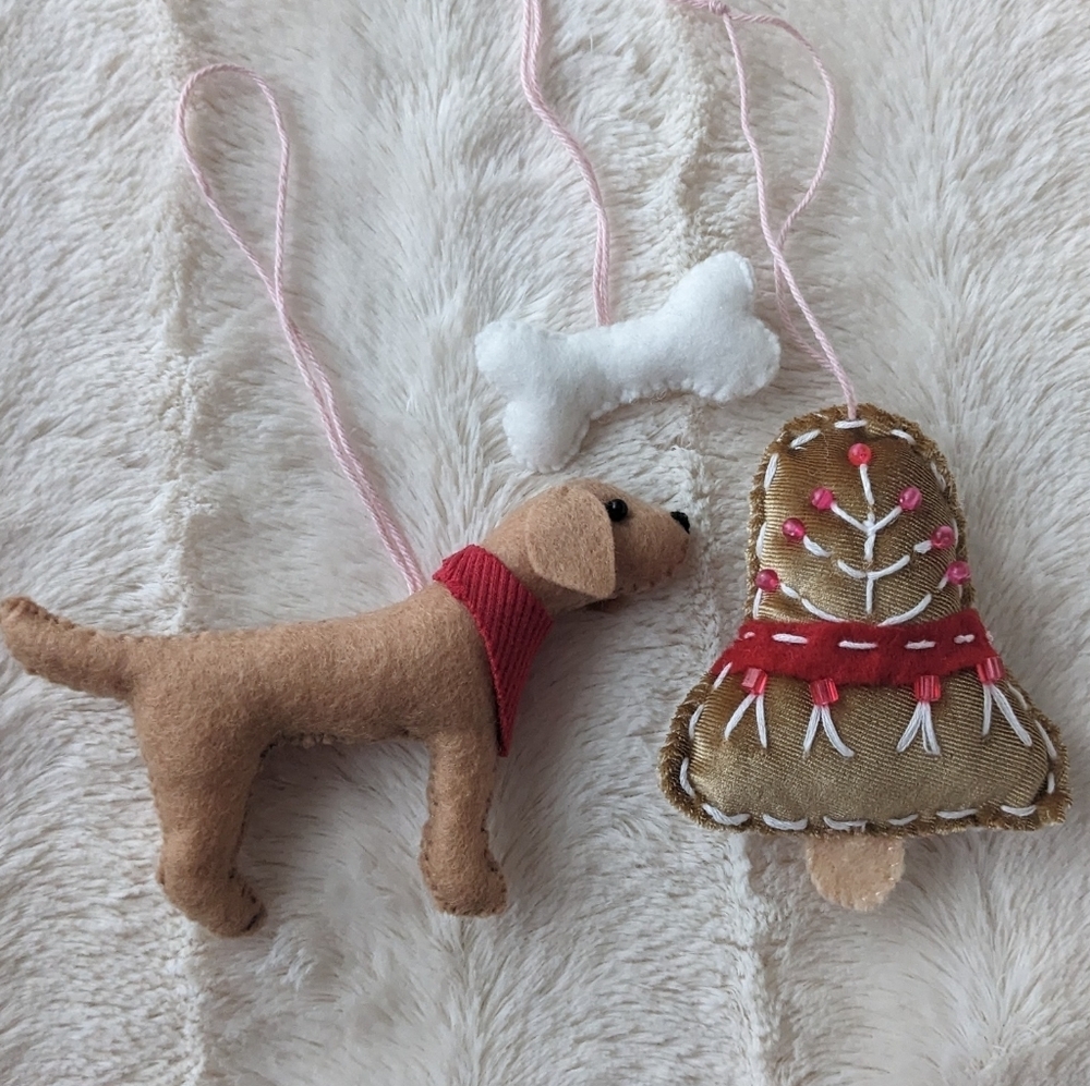 Handmade felt dog Chocolate Brown Labrador retriever Felt Christmas Ornaments
